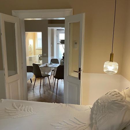 Un Piccolo Rifugio D'Elite Appartement Bergamo Buitenkant foto