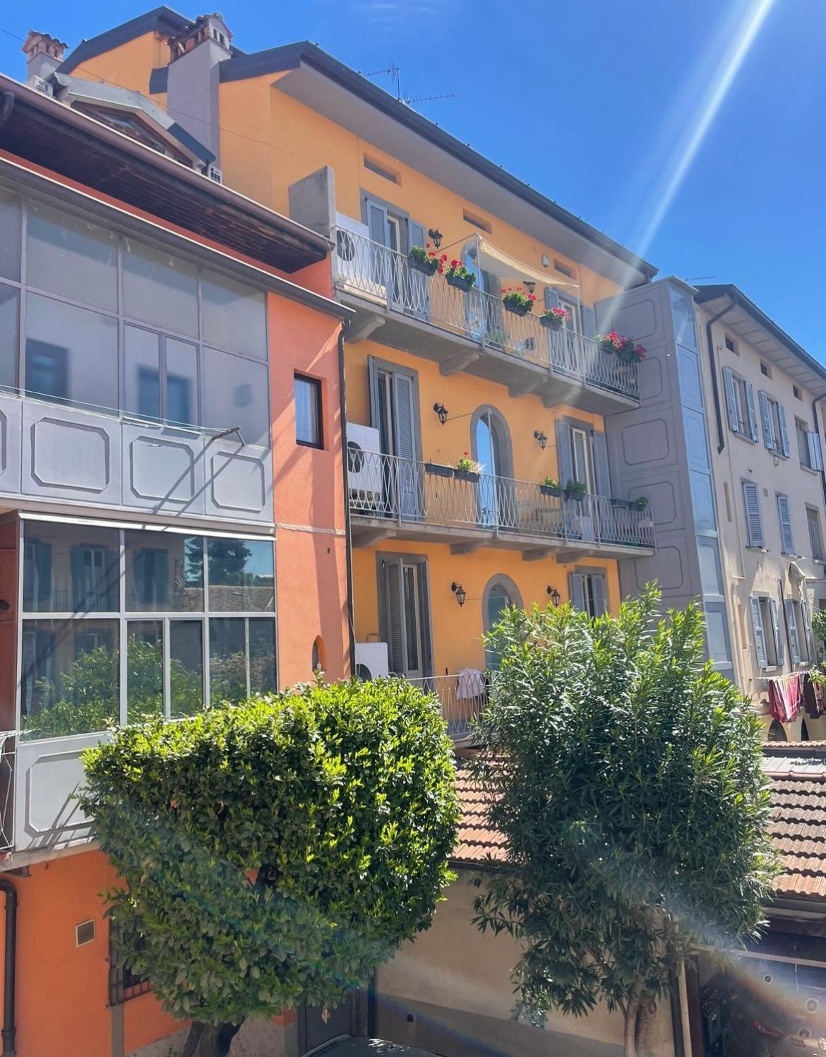 Un Piccolo Rifugio D'Elite Appartement Bergamo Buitenkant foto